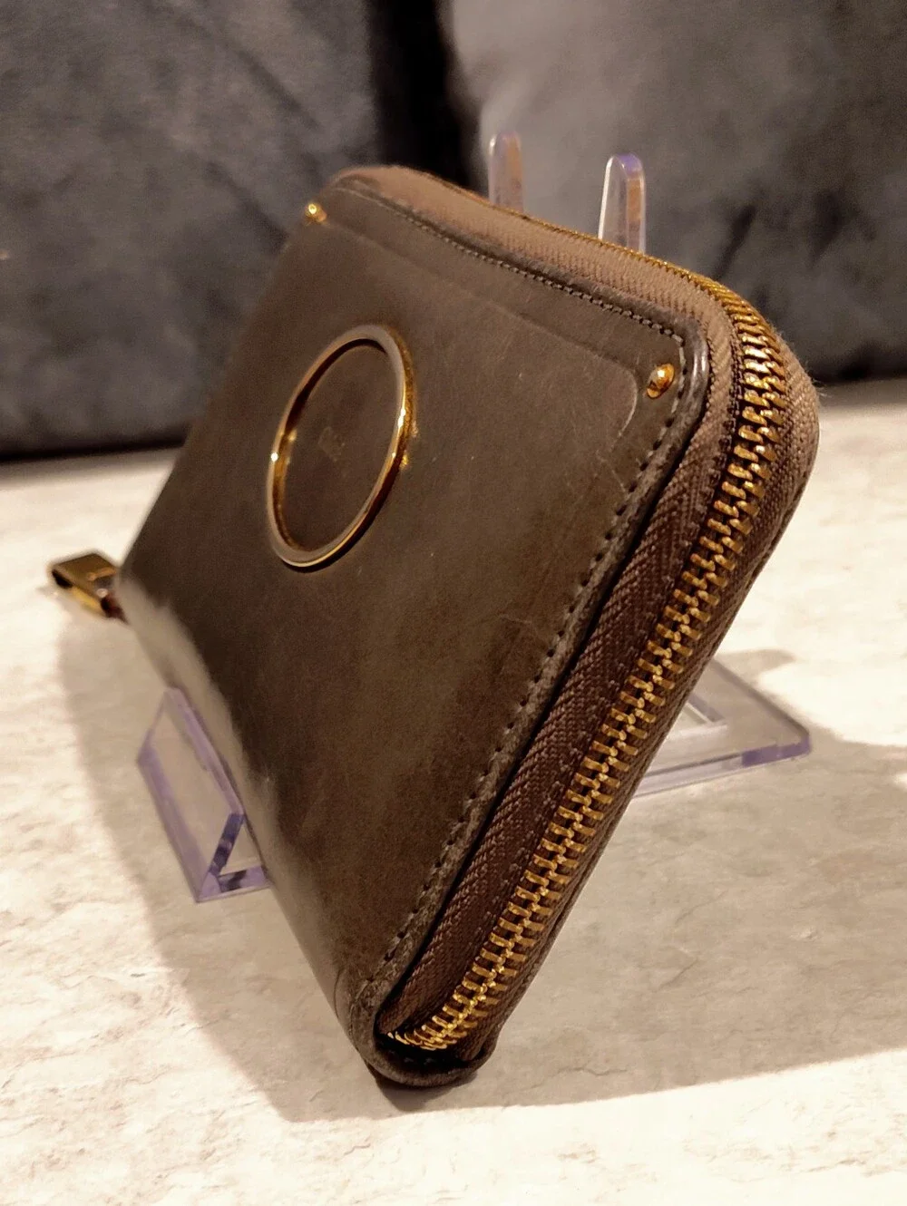 Chloé Victoria Round Long Wallet Authentic